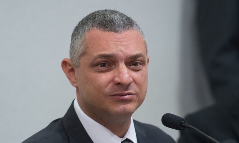 Ex-conselheiro do Carf flagrado com mais de R$ 1 milhão em casa alega inocência
