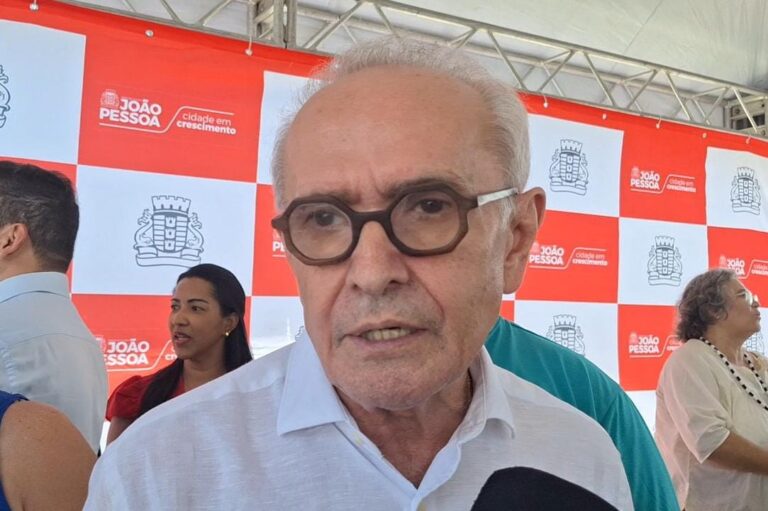 Cícero Lucena espera posição do PT, porém demonstra independência partidária