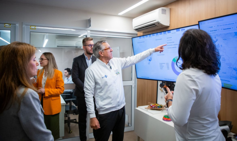 Sistema Único de Saúde oferece atendimento telefônico gratuito para pacientes com transtorno de jogo compulsivo.