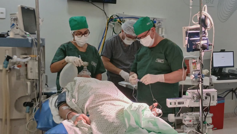 João Pessoa sedia telecirurgia robótica que é exibida no principal congresso global de urologia oncológica