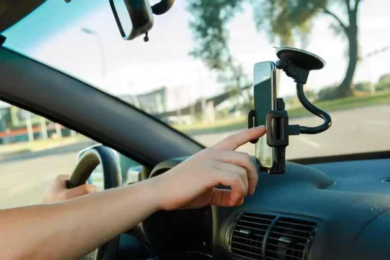 Novo programa oferece até R$ 30 bilhões em crédito para taxistas e motoristas de aplicativos