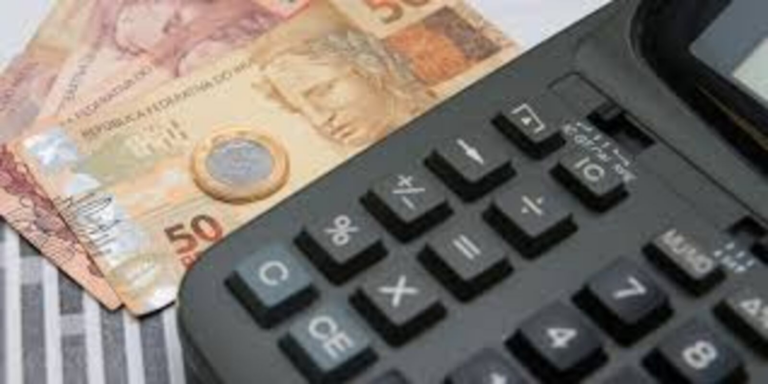 Brasil registra número histórico de 82,8 milhões de devedores