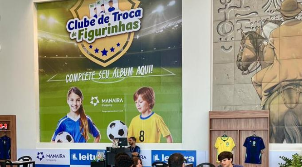 Troca de Figurinhas agita Manaira e Mangabeira Shopping em clima de Copa do Mundo