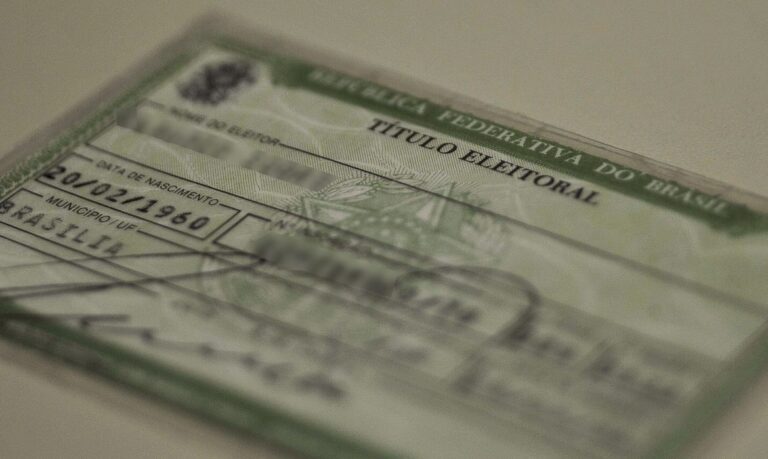 Última chamada: regularização do título de eleitor se encerra nesta quarta-feira; confira o passo a passo