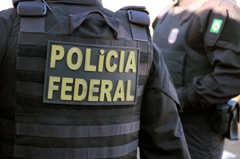 Polícia Federal realiza ação contra produção de cédulas falsificadas em João Pessoa, PE e SC