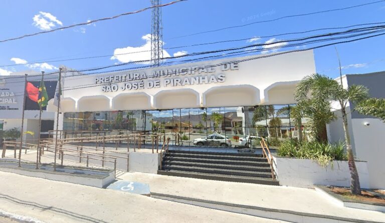 MP apura denúncias de funcionário fantasma na Prefeitura