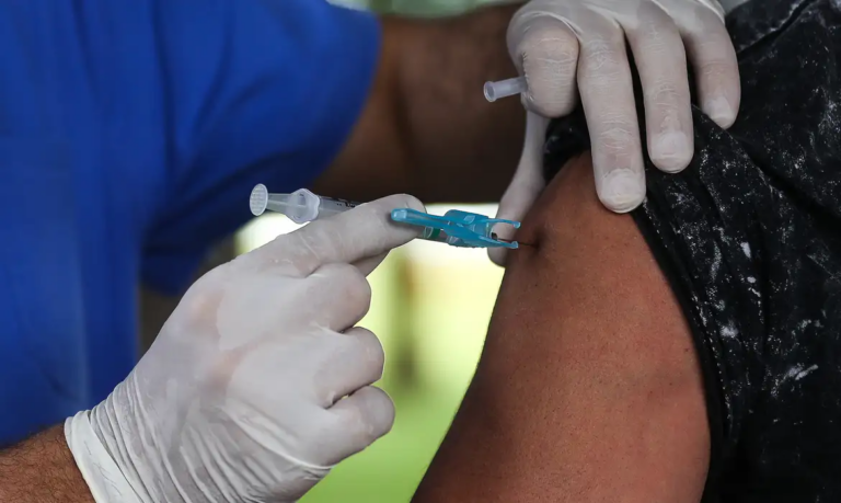 Nova vacina contra a gripe recebe aprovação da Anvisa com eficácia de 73%